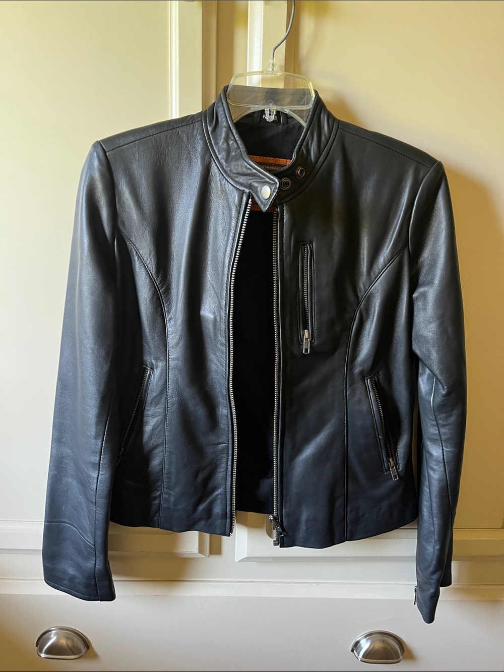 Women’s Small black leather Daniel Smart jacket.